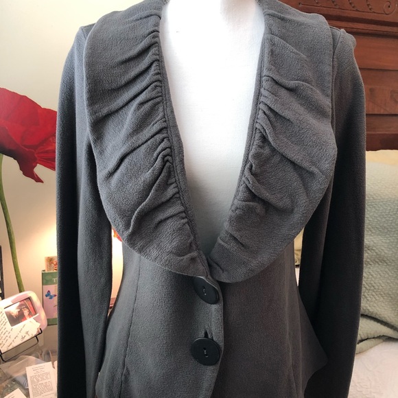 Adorable Chalet short cropped jacket - Picture 6 of 7